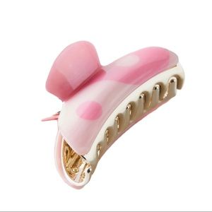 Urban Outfitters Ying Yang Claw Clip